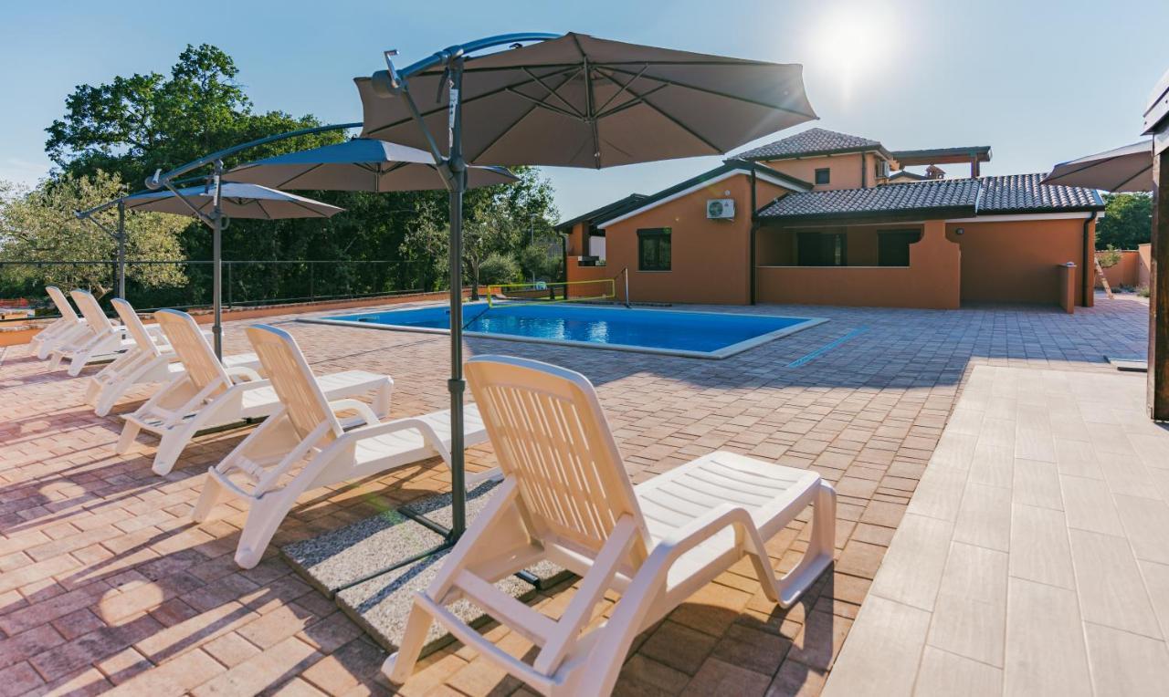 Apartments Marancin Умаг Экстерьер фото